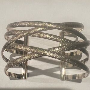 Elegant Gold Cuff Bracelet